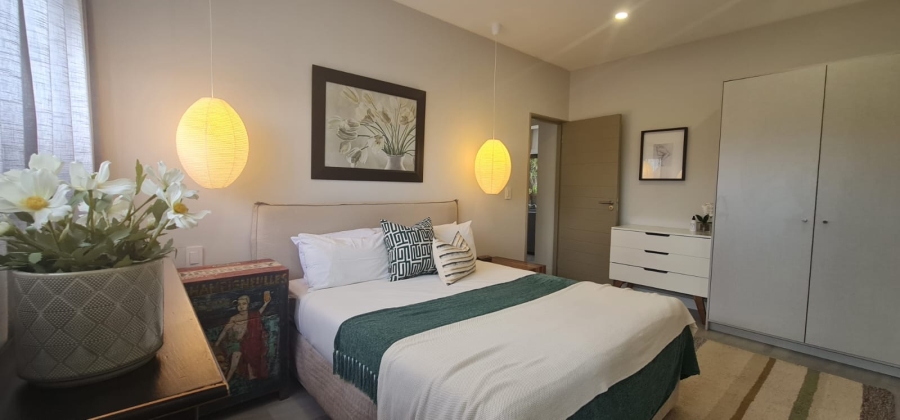 10 Bedroom Property for Sale in Bloubergstrand Western Cape